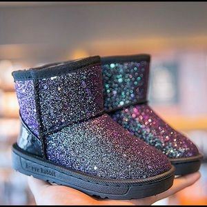 KIDS- OMG Fleece Boots